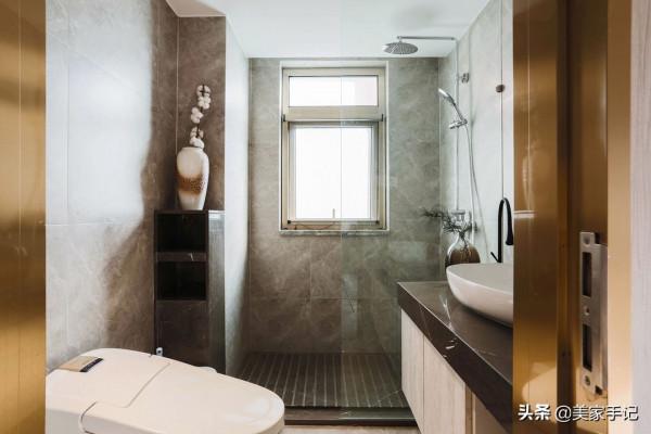 北京一對中年夫妻，曬出140㎡家，不豪華，卻裝出平凡實在的效果