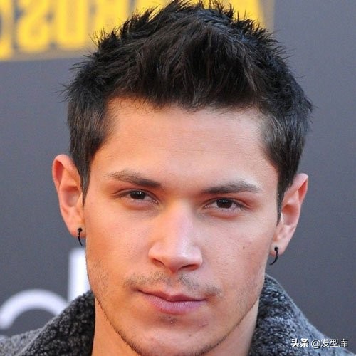 常見喜歡的飛機頭 可能你也留過 霍克髮型 莫霍克 常見喜歡的飛機頭 可能你也留過 霍克髮型 莫霍克