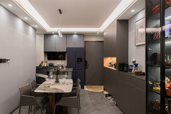 92㎡現代簡約風，“三房改兩室”超大收納空間，高品位低奢華