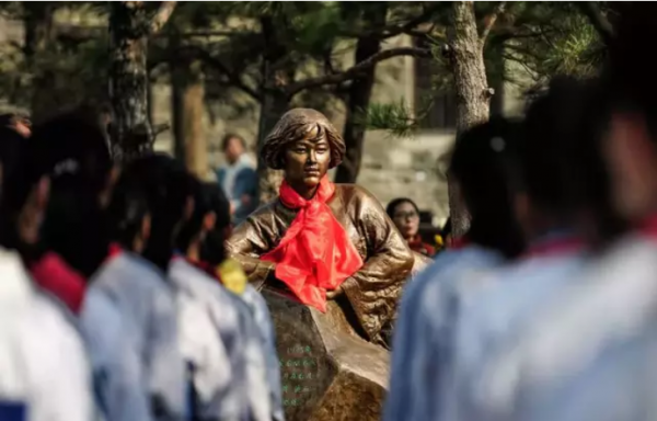 女英雄劉守玟:18 歲用石頭砸死日本軍官,犧牲74年後才魂歸故里 女英雄劉守玟:18 歲用石頭砸死日本軍官,犧牲74年後才魂歸故里