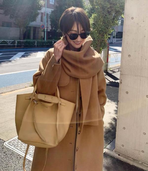 驚豔！40+日雜博主的“風情穿搭”，簡直是成熟女人的借鑑典範