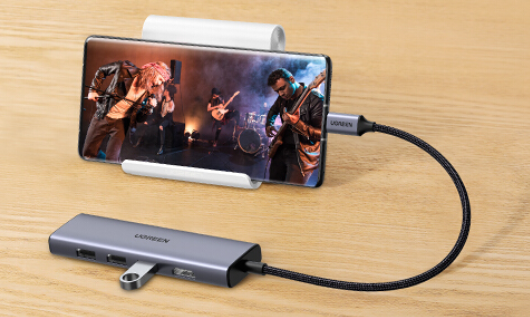 綠聯推出Type-C轉USB 3.0六合一擴充套件塢,解決筆記本介面單一煩惱 綠聯推出Type-C轉USB 3.0六合一擴充套件塢,解決筆記本介面單一煩惱