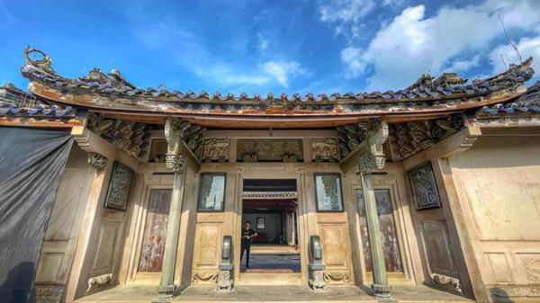 廣東有名的多金“港主”，曾花一億修建豪宅，如今成景點門票5元