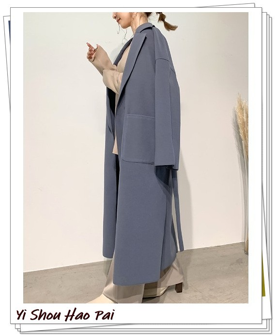 過膝的長大衣怎麼穿才好看？不同顏色的長外套24例搭配示範