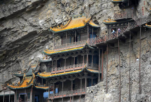 霞客行——踏遍青山人未老