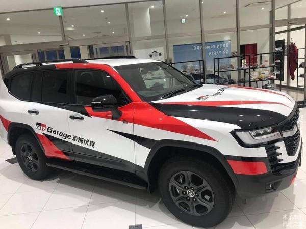 拼色塗裝真亮眼,全新豐田蘭德酷路澤GR SPORT,“型男”看過來 拼色塗裝真亮眼,全新豐田蘭德酷路澤GR SPORT,“型男”看過來