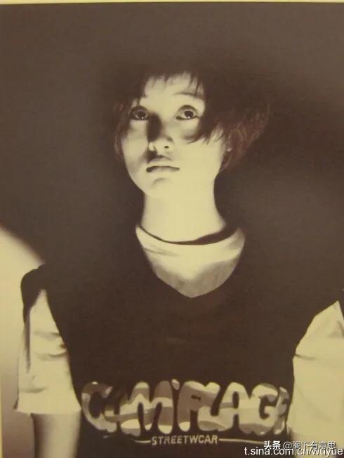 上海籍名媛吳越，49歲未嫁未婚知性寫真集