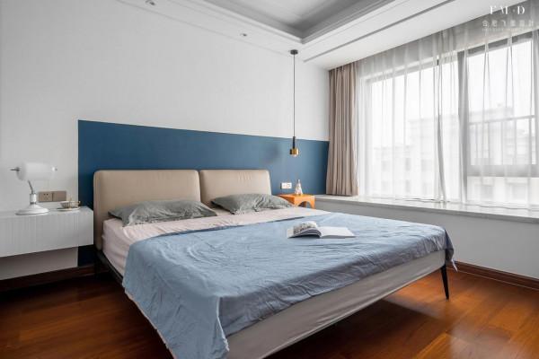 精裝的豬肝紅地板和櫃體越看越添堵,業主堅持改造:9萬塊沒白花 精裝的豬肝紅地板和櫃體越看越添堵,業主堅持改造:9萬塊沒白花