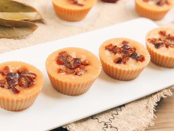 一碗大米一碗水,攪一攪蒸一蒸,甜甜糯糯滿屋飄香 一碗大米一碗水,攪一攪蒸一蒸,甜甜糯糯滿屋飄香