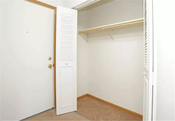 不吹不黑：日本人家裡僅3㎡的衣帽間確實很實用！值得我們借鑑