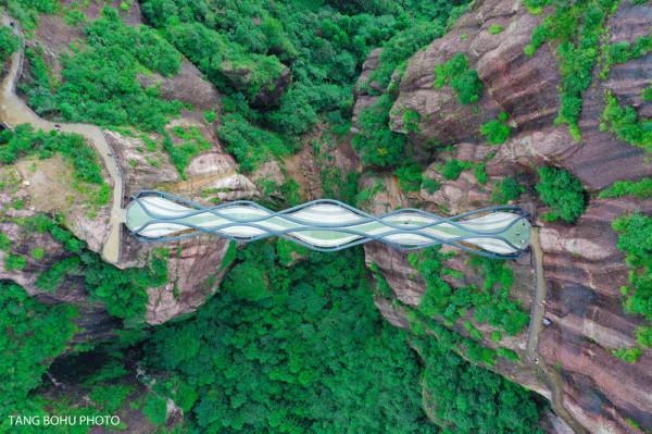 隱藏在臺州的小眾旅遊地神仙居,千峰林立雲霧繚繞宛如人間 隱藏在臺州的小眾旅遊地神仙居,千峰林立雲霧繚繞宛如人間