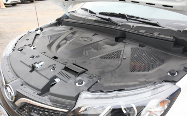 東南DX3對比寶駿RS-3，自主小型SUV誰更值得買？