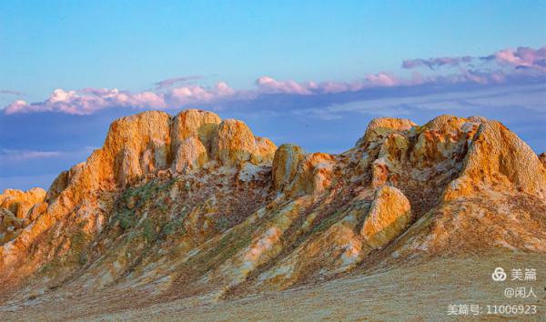 新疆有個五彩灘