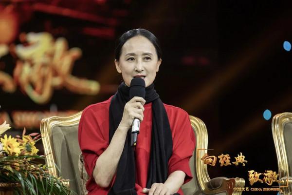 氛圍感拿捏住了！這些春晚舞蹈絕絕子