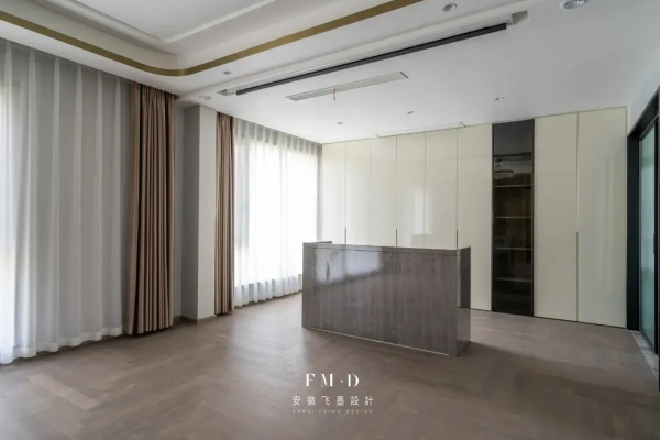 揭秘450㎡別墅的高階蛻變,上下6層客廳挑高6.4m,高階大氣很耐看 揭秘450㎡別墅的高階蛻變,上下6層客廳挑高6.4m,高階大氣很耐看