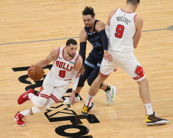 有點尷尬啊,3個球隊的老大,聚在一起,目標卻只是季後賽 有點尷尬啊,3個球隊的老大,聚在一起,目標卻只是季後賽