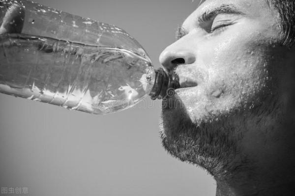 喝水，可以減肥嗎？