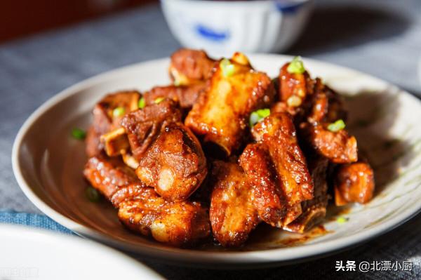 終於明白,黃冰糖和白冰糖區別竟這麼大,瞭解清楚,別再用錯了 終於明白,黃冰糖和白冰糖區別竟這麼大,瞭解清楚,別再用錯了