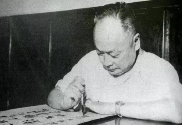 49年警衛劉全德刺殺老領導陳毅，陳毅收到密報後：他來就讓他來吧