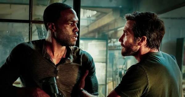 新片繼續“炸”,離開了《變形金剛》的爆炸貝,這次能夠翻身嗎? 新片繼續“炸”,離開了《變形金剛》的爆炸貝,這次能夠翻身嗎?