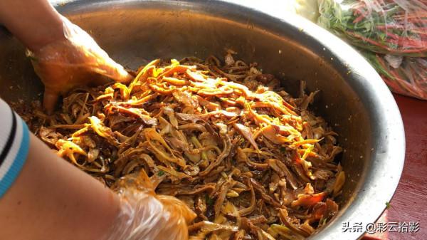 西安長安農村流水席,早上臊子面,中午正席16個菜 西安長安農村流水席,早上臊子面,中午正席16個菜