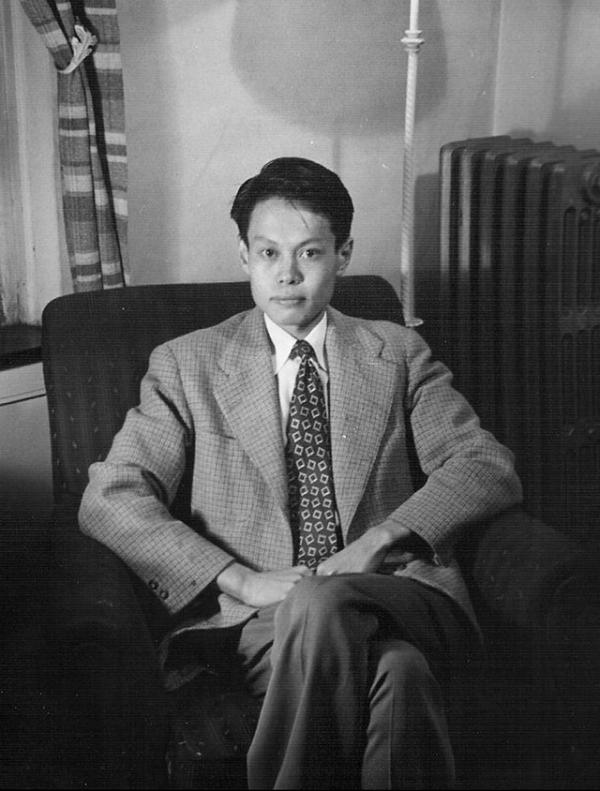 1976年毛主席溘然長逝，楊振寧含淚說出的12個字，舉國悲痛