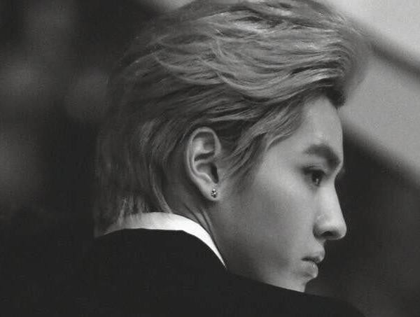 內地男明星接連塌房，這是要重新洗牌，娛樂圈到底怎麼了？