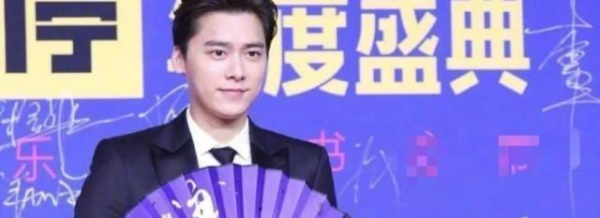 男星走紅毯啥時候也能捲起來?有人穿羽絨服,有人像遛彎老大爺 男星走紅毯啥時候也能捲起來?有人穿羽絨服,有人像遛彎老大爺