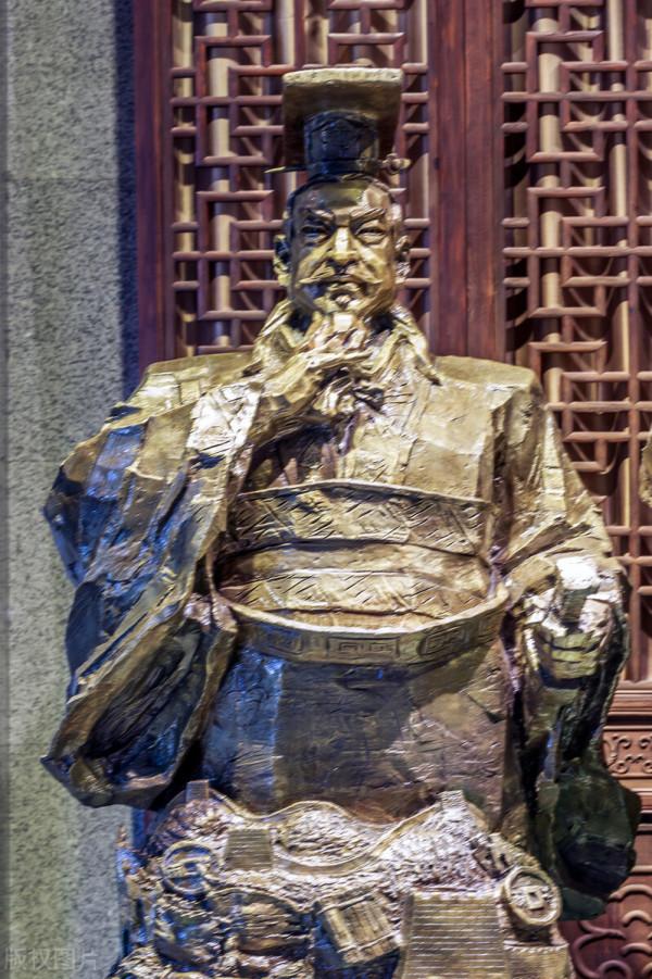 毛主席對十八個帝王的評價一針見血，你認為這些評價中肯嗎？