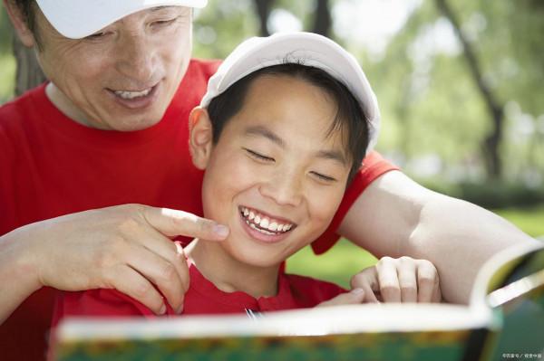 親子共讀不只是“讀”,掌握唸書的小訣竅,孩子更喜歡聽你講 親子共讀不只是“讀”,掌握唸書的小訣竅,孩子更喜歡聽你講