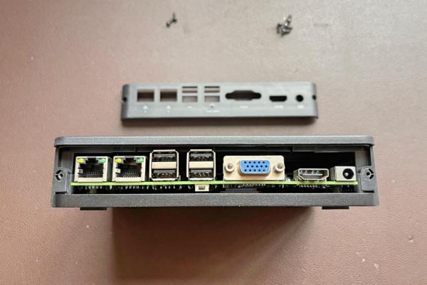 滴滴滴！J1900+4G+64G雙千兆軟路由簡測 5W功耗 跑滿千兆沒毛病