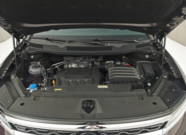 【幫你選車】入門版最推薦 碩果僅存的V6也不錯 攬境購車手冊 【幫你選車】入門版最推薦 碩果僅存的V6也不錯 攬境購車手冊