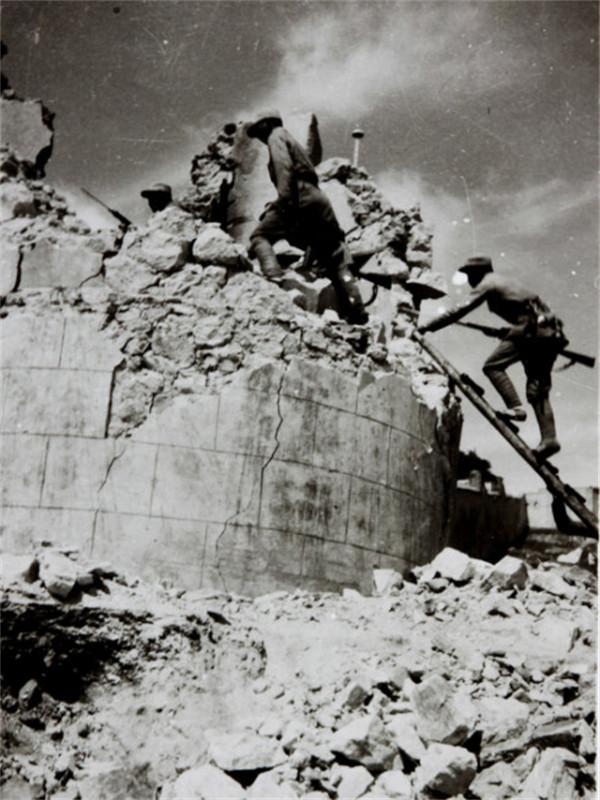 張連忠視察海軍部隊，看到戰士的伙食，質問領導：你不心疼嗎？