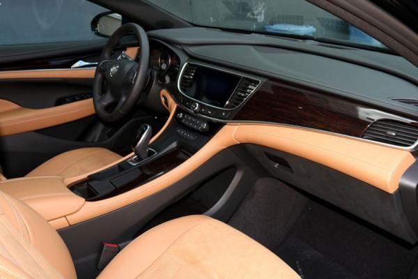 合資中級家轎之爭:美系君越對比德系帕薩特 合資中級家轎之爭:美系君越對比德系帕薩特