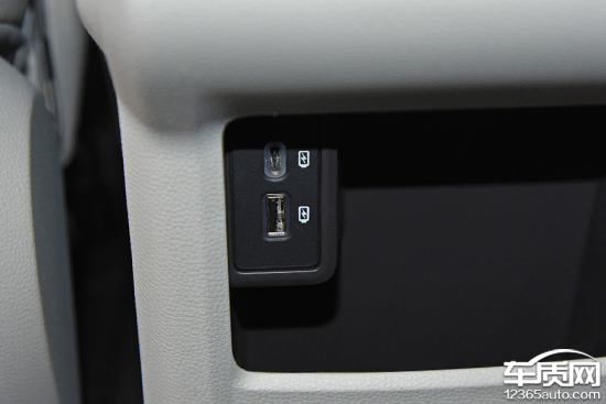 2021款江鈴福特領裕日常實用性測試報告