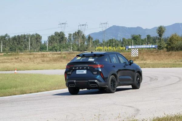 盤點2021年最值得購買的運動車型,轎車或SUV都有得選 盤點2021年最值得購買的運動車型,轎車或SUV都有得選