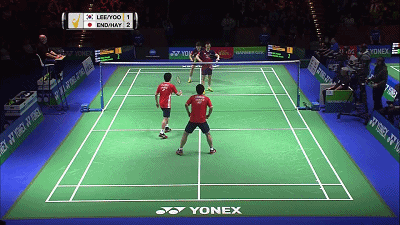 羽毛球雙打接髮套路多，掌握九大要點贏在開局不是問題