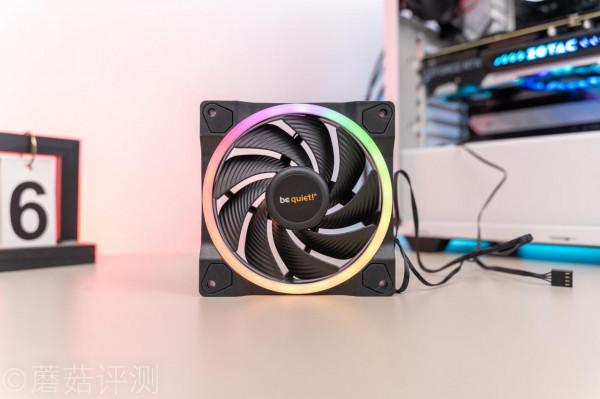 安靜又漂亮，質感很出色、德商必酷Light Wings靜音ARGB風扇 評測