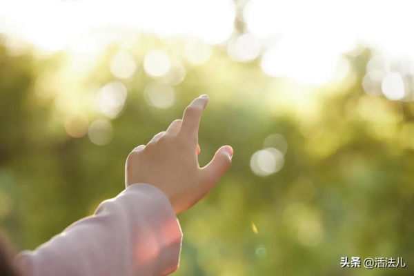 身體好不好，看看指甲就知道？指甲與健康的問題，今天一次講清楚
