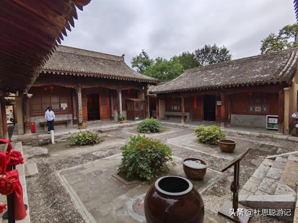 漢EV自駕甘肅,探訪天水胡氏古民居,看似四合院,但不同於四合院 漢EV自駕甘肅,探訪天水胡氏古民居,看似四合院,但不同於四合院