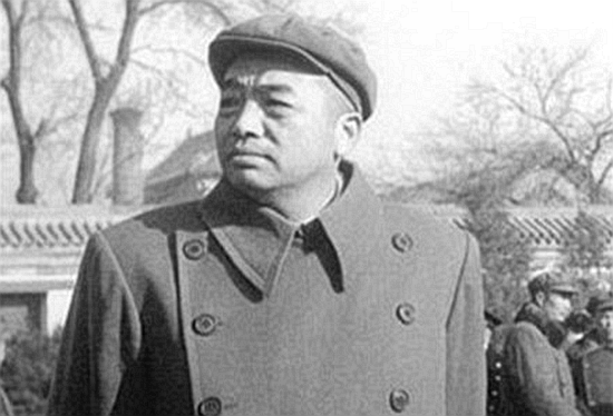 百團大戰期間，國民黨殘忍殺害彭德懷弟弟，彭老總得知此訊息作何處理？