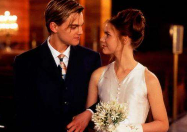 女子勸閨蜜分手800次，二人卻果斷結婚，不被祝福的婚姻能長久嗎