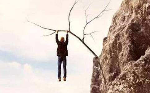 40億“龐氏騙局”龐青年,曾稱“汽車加水就能跑”,為何消失了? 40億“龐氏騙局”龐青年,曾稱“汽車加水就能跑”,為何消失了?