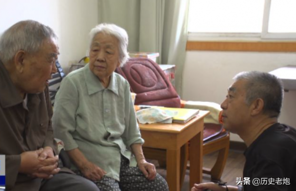 91歲老人隱瞞身份61年，妻女全不知情，直到女婿用組織詐出實情