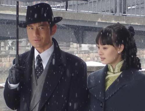 鄧超:攜手孫儷走過17年,養育一兒一女,風光背後是辛酸 鄧超:攜手孫儷走過17年,養育一兒一女,風光背後是辛酸