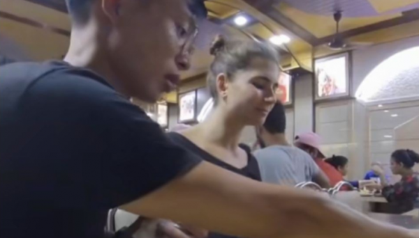 感動中原的烏克蘭媳婦:生下3子後丈夫早逝,留在中國撐起了全家 感動中原的烏克蘭媳婦:生下3子後丈夫早逝,留在中國撐起了全家