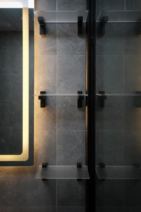 浴室也可以這麼高階