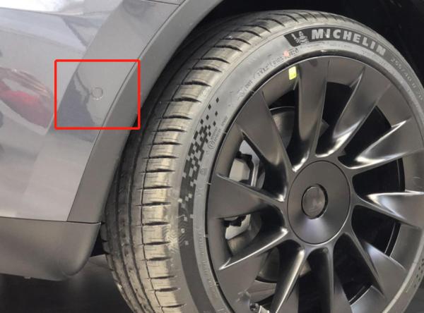 Model Y駐車感測器受阻怎麼解決？