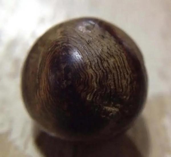 沉水扭絲紅土沉香節珠