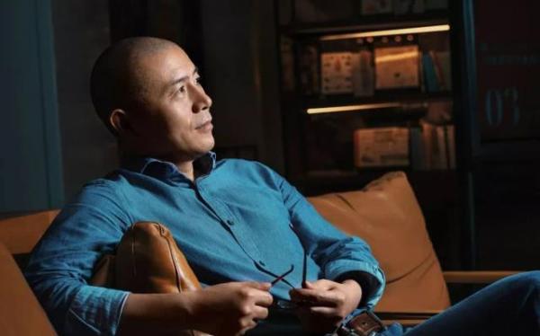 中國“最懂女人”的男作家，一本《青衣》講透女人走下坡路的根源